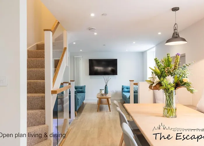 The Escape; The Ideal Getaway On Brighton Seafront